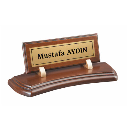 Koyu Kahve Özel Kesimli Ahşap Masa İsimliği