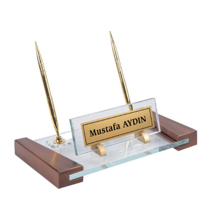 Ahşap Detaylı Kristal Set Masa İsimliği