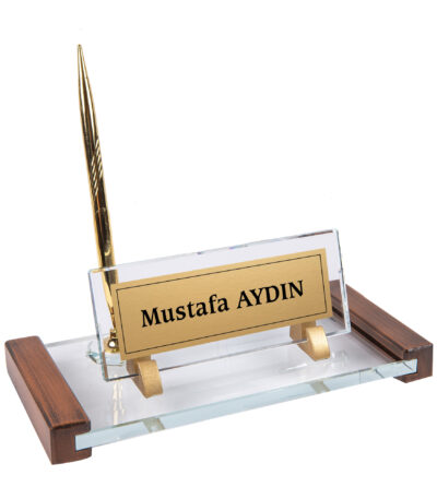 Ahşap Detaylı Kartlıklı Kristal Masa İsimliği